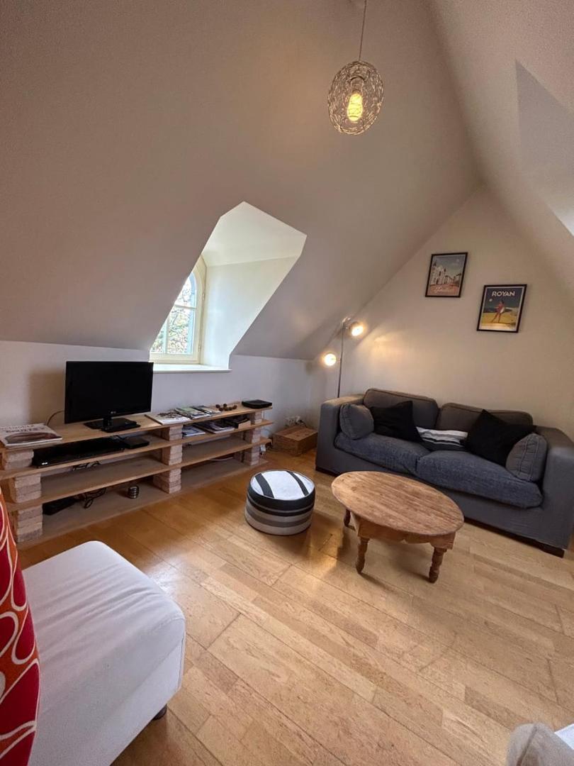 Le Square : Appartement Climatise En Centre Ville Poitiers Buitenkant foto